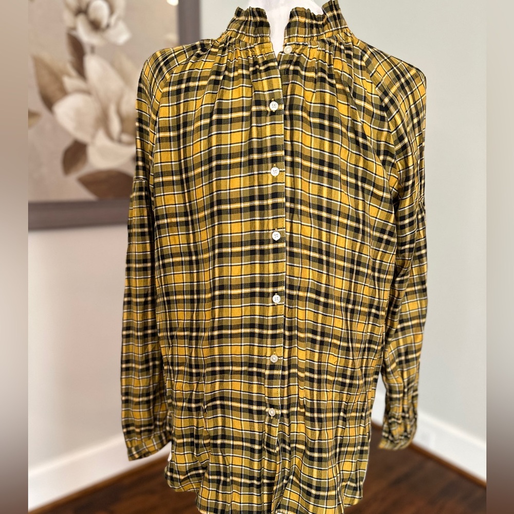 EUC Loft button down shirt
